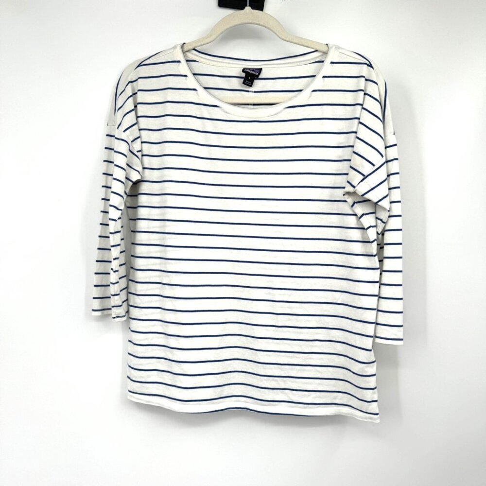 Patagonia  Worn Wear W's Shallow Seas Top  woman’s suze small white blue stripe